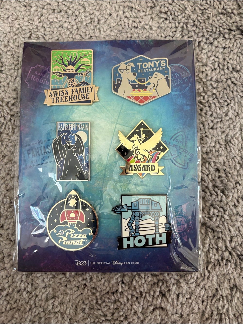 2023 D23 Gold Member Fantastic World Pin Set